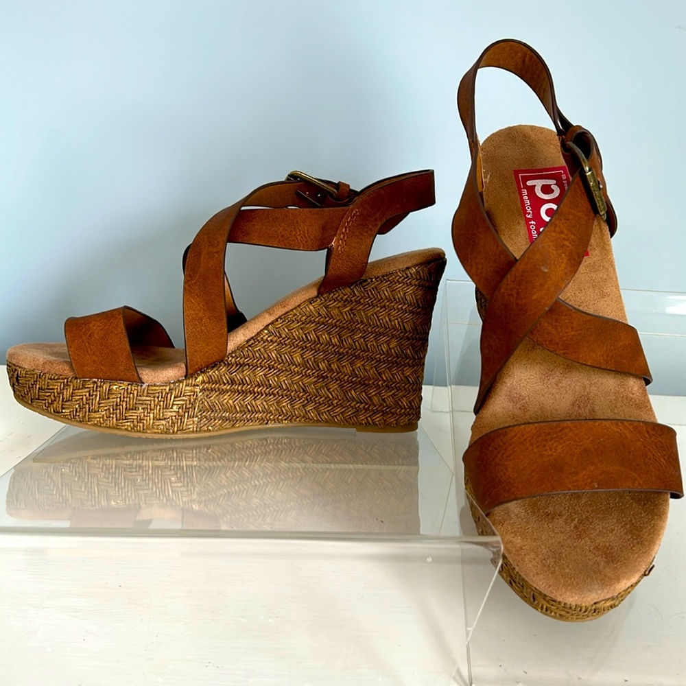 POP Tan Wedge Sandals (9)
